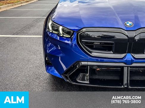 Used 2026 BMW M5 w/ Executive Package image 9