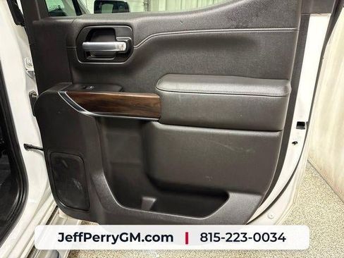 Used 2019 GMC Sierra 1500 SLT w/ SLT Premium Plus Package AWD/4WD image 25