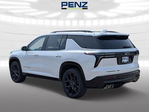 Used 2024 Chevrolet Traverse RS w/ LPO, Floor Liner Package AWD/4WD image 5