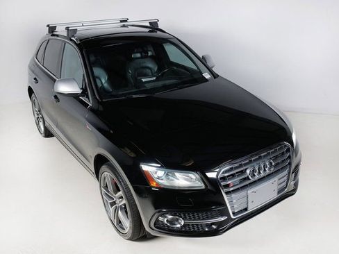 Used 2017 Audi SQ5 Prestige w/ Prestige Package AWD/4WD image 4