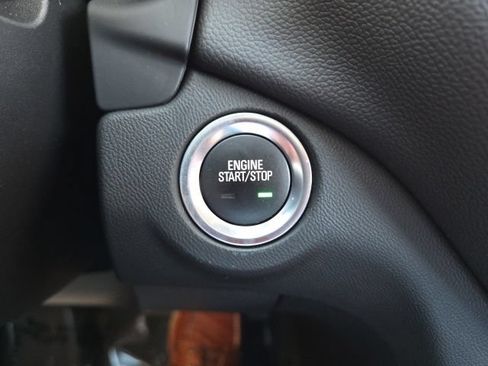 Used 2022 Chevrolet Equinox LT AWD/4WD image 11