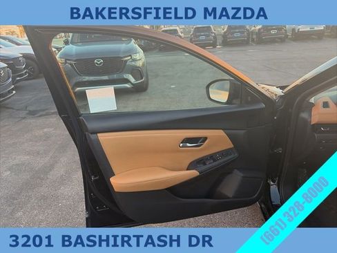 Used 2023 Nissan Sentra SV w/ SV Premium Package image 21