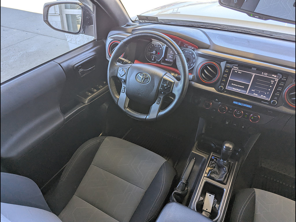 Used 2021 Toyota Tacoma TRD Off-Road AWD/4WD image 24