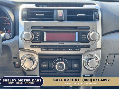 Used 2011 Toyota 4Runner SR5 w/ Convenience Pkg image 13