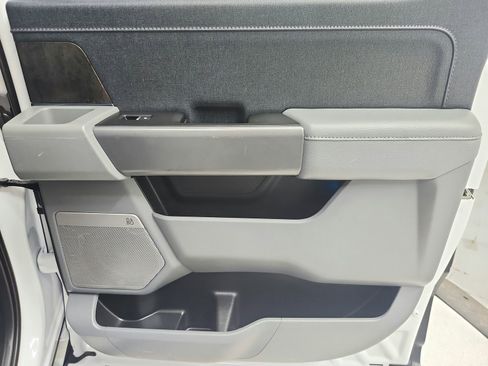 Used 2023 Ford F150 Lariat AWD/4WD image 45