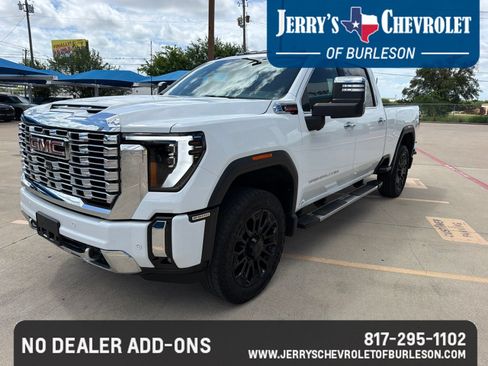 Used 2025 GMC Sierra 2500 Denali w/ Denali Reserve Package AWD/4WD image 17