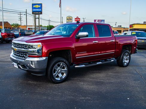 Used 2018 Chevrolet Silverado 1500 LTZ w/ Sport Package AWD/4WD image 3