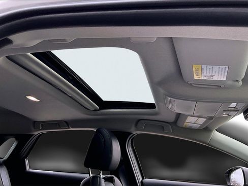 Used 2025 MAZDA CX-30 AWD 2.5 S w/ Premium Package image 14