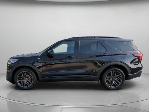 New 2026 Ford Explorer ST-Line w/ ST-Line Street Pack RWD image 16