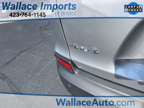 Used 2020 Jeep Cherokee Latitude Plus image 7