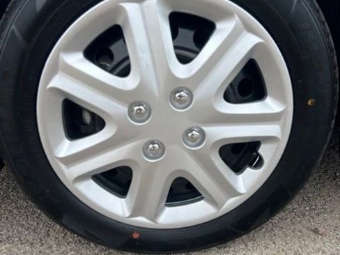 Used 2019 Honda Fit LX image 31