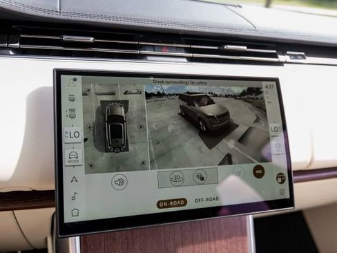 New 2026 Land Rover Range Rover SE AWD/4WD image 29
