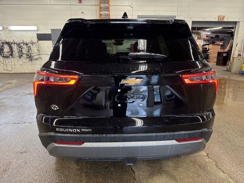 New 2026 Chevrolet Equinox LT AWD/4WD image 5
