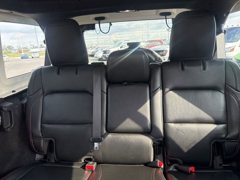 Used 2021 Jeep Wrangler Unlimited Rubicon w/ Uconnect 4C Nav & Sound Group image 5