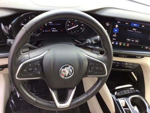 Used 2021 Buick Envision Essence image 17