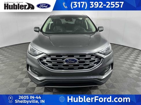 Used 2024 Ford Edge Titanium AWD/4WD image 3