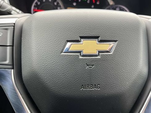 Used 2024 Chevrolet Blazer LT FWD image 39