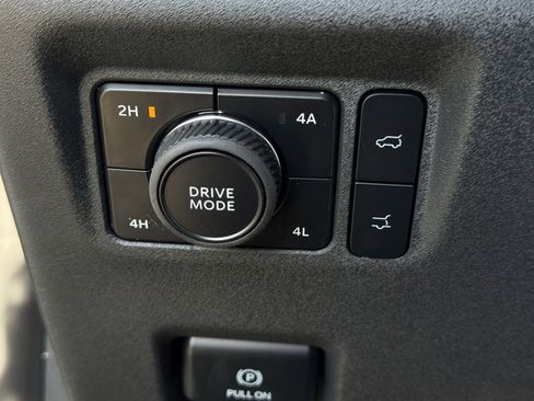 New 2026 Ford Expedition Max Active image 33