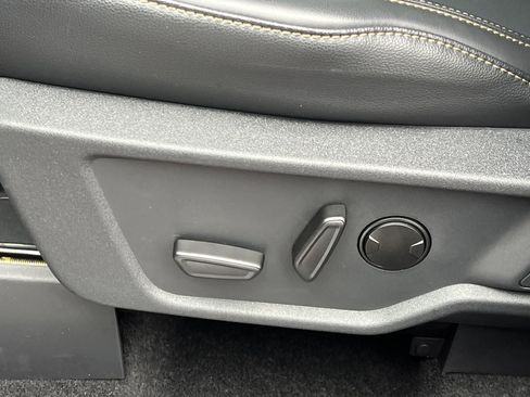 New 2025 Ford Bronco Badlands w/ Sasquatch Package image 16