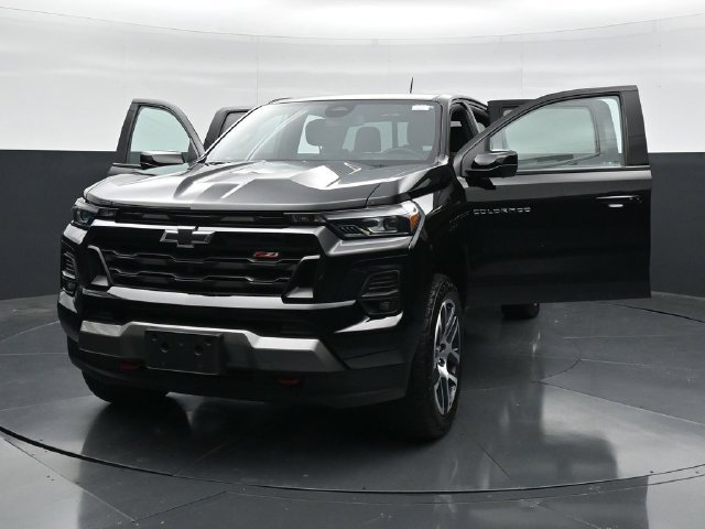 Used 2023 Chevrolet Colorado Z71 w/ Z71 Convenience Package 2 AWD/4WD image 55