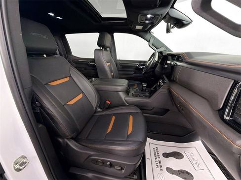 Used 2023 GMC Sierra 1500 AT4 w/ Technology Package image 25