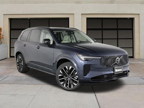New 2026 Volvo XC90 T8 Ultra w/ Protection Package AWD/4WD image 19
