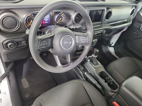 Used 2023 Jeep Wrangler Sport AWD/4WD image 12
