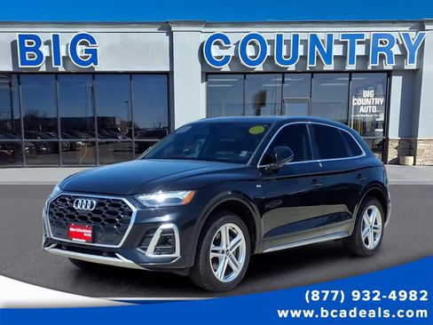 Used 2023 Audi Q5 e Prestige AWD/4WD image 1