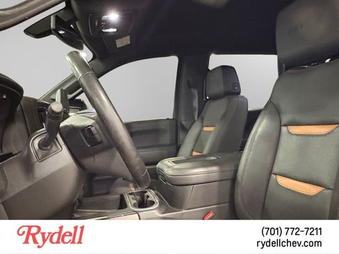 Used 2021 GMC Sierra 1500 AT4 w/ AT4 Preferred Package AWD/4WD image 5