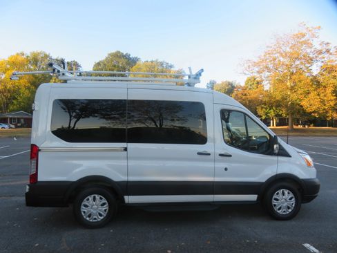 Used 2018 Ford Transit 150 XLT image 69