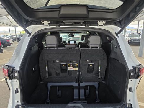 Used 2023 Toyota Sienna XSE image 25