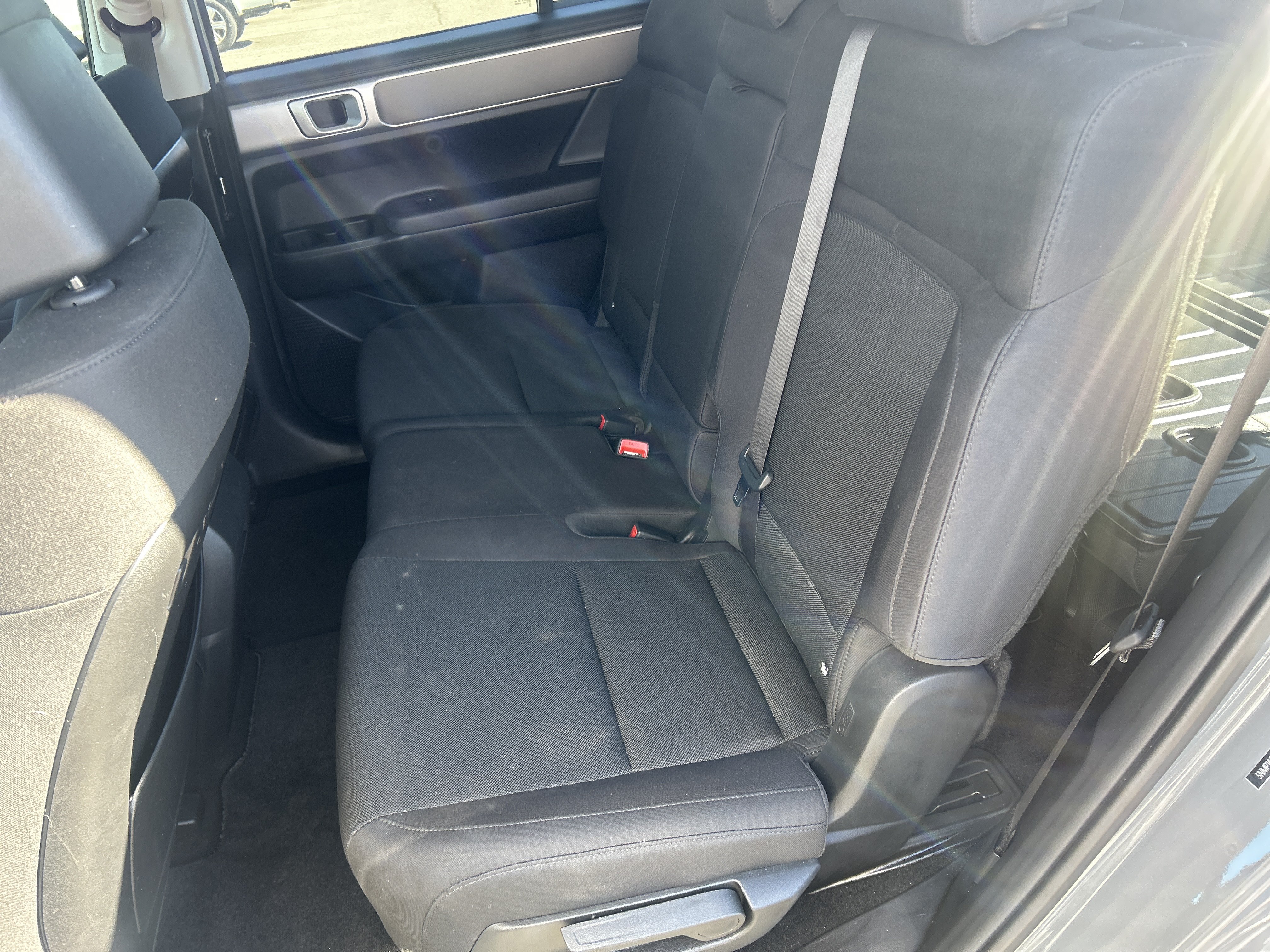Used 2026 Hyundai Santa Fe SE FWD image 15