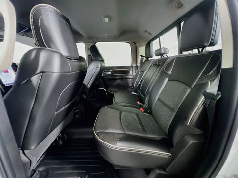 Used 2023 RAM 3500 Laramie AWD/4WD image 28