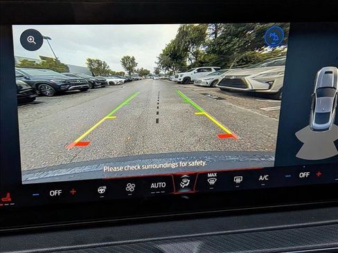 Used 2024 Ford Mustang GT Premium image 7