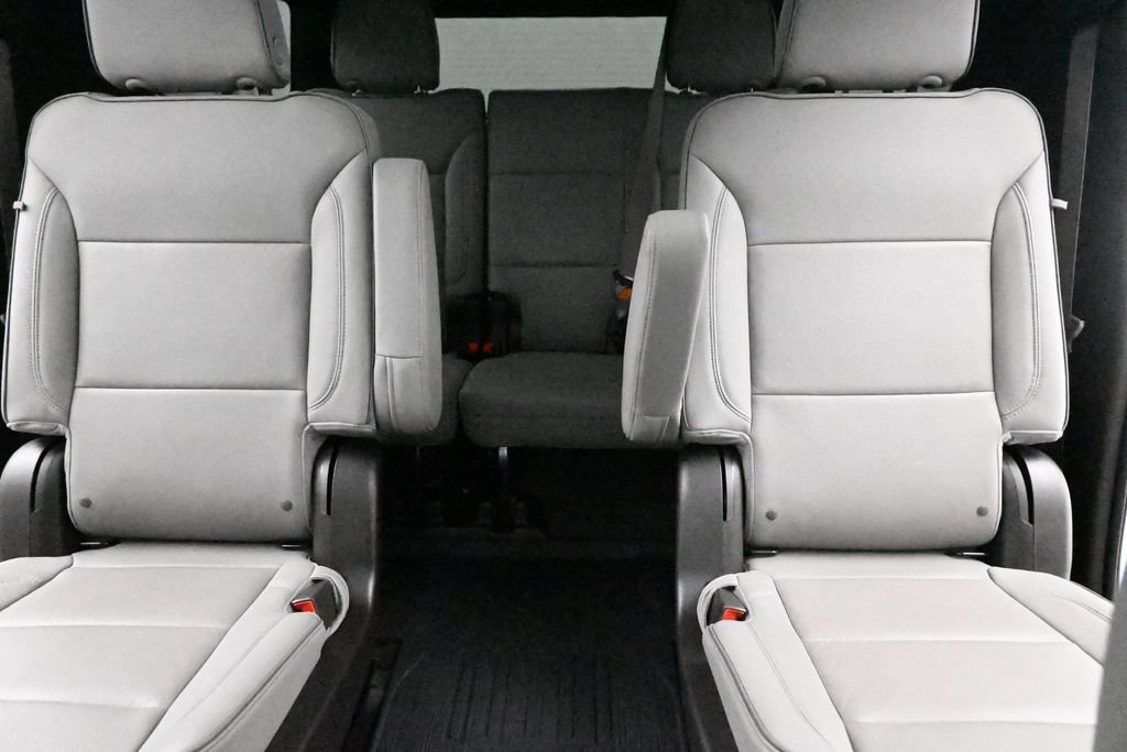 Used 2023 GMC Yukon XL SLT AWD/4WD image 22