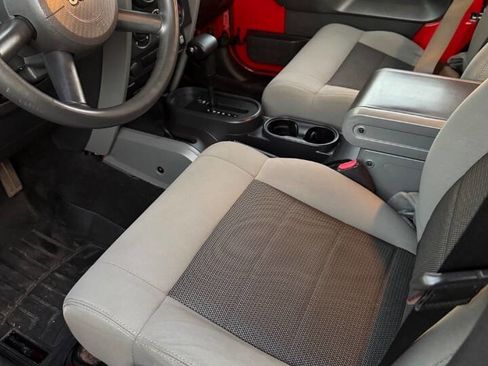 Used 2010 Jeep Wrangler Sport image 4