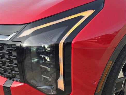 New 2026 Kia Sportage SX image 10