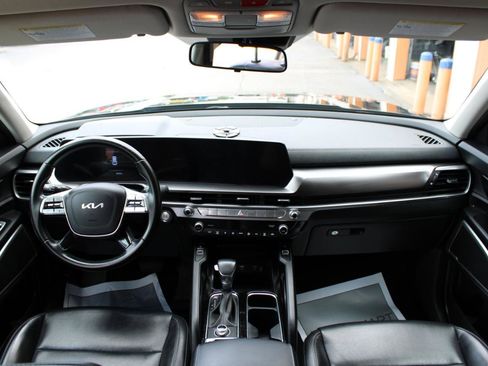 Used 2023 Kia Telluride S AWD/4WD image 45