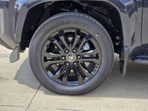 New 2026 Toyota 4Runner Platinum AWD/4WD image 9