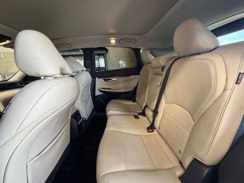 Used 2022 INFINITI QX50 Luxe FWD image 17