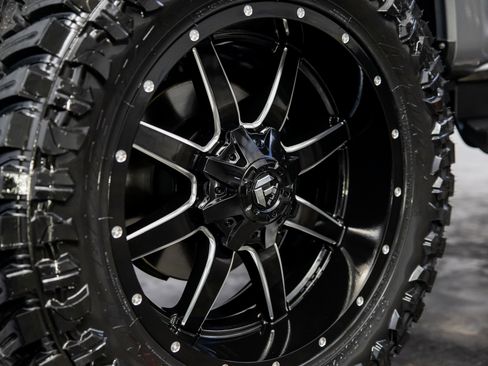 Used 2021 Ford F250 XLT w/ XLT Value Package image 12