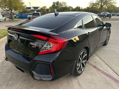 Used 2018 Honda Civic Si image 6