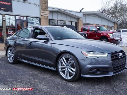 Used 2017 Audi S6 Premium Plus w/ Driver Assistance Package image 9