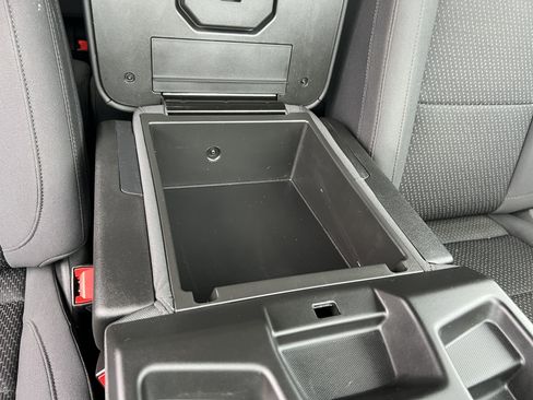 Certified 2025 GMC Sierra 1500 Pro w/ Graphite Edition image 22