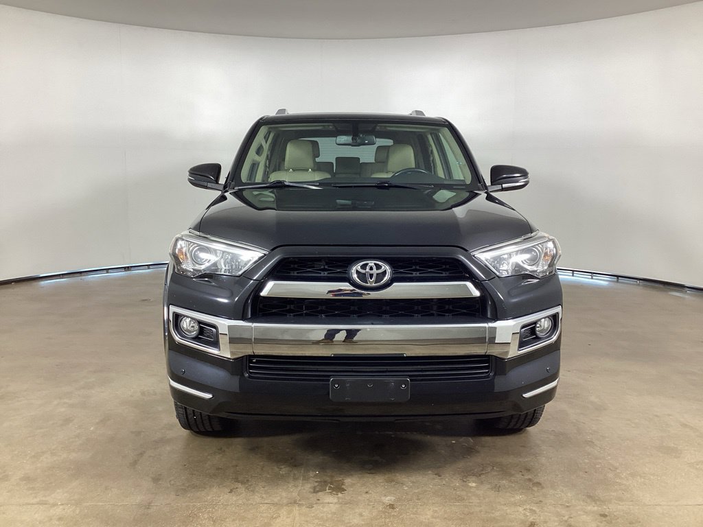 Used 2019 Toyota 4Runner Limited AWD/4WD image 2