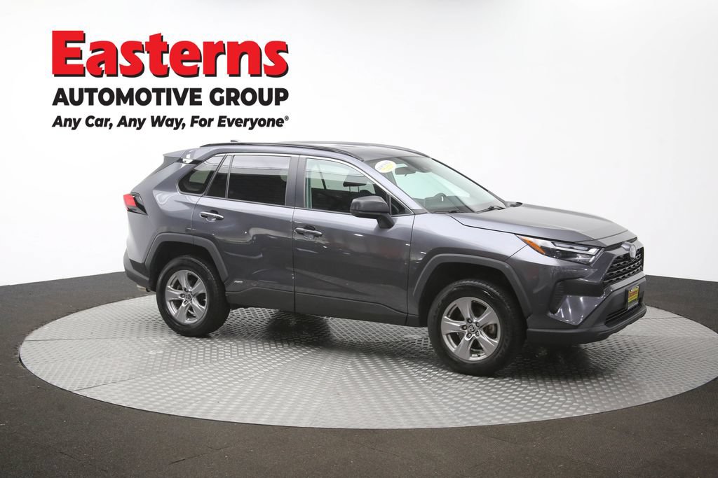 Used 2023 Toyota RAV4 LE AWD/4WD image 47