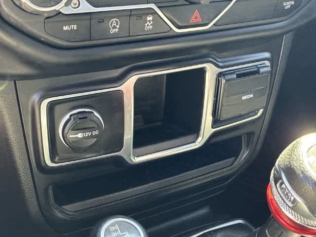 Used 2023 Jeep Gladiator Sport AWD/4WD image 34