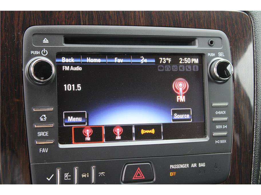 Used 2015 Chevrolet Traverse LT w/ Style and Technology Package FWD image 25