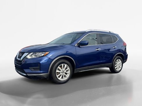Used 2019 Nissan Rogue SV image 3