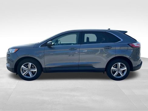 Used 2022 Ford Edge SEL w/ Convenience Package image 7